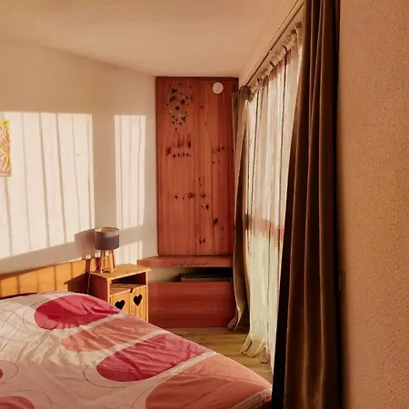 F2 Front De Neige Appartement La Rosiere (Savoie)